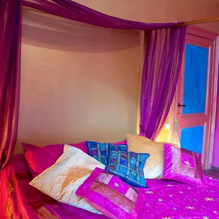 Vip 209 Bed & Breakfast Trooz