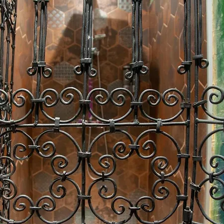 Vip 209 Couette-café 4*