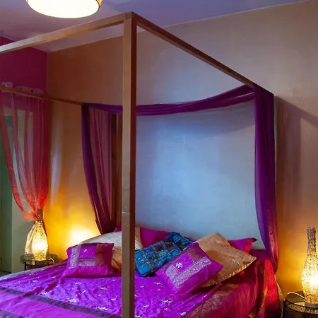 Vip 209 Bed & Breakfast