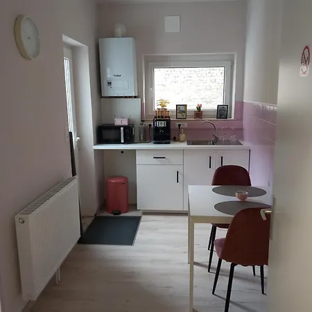Vip 209 Couette-café Trooz