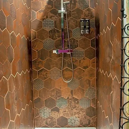 Vip 209 Bed & Breakfast 4*